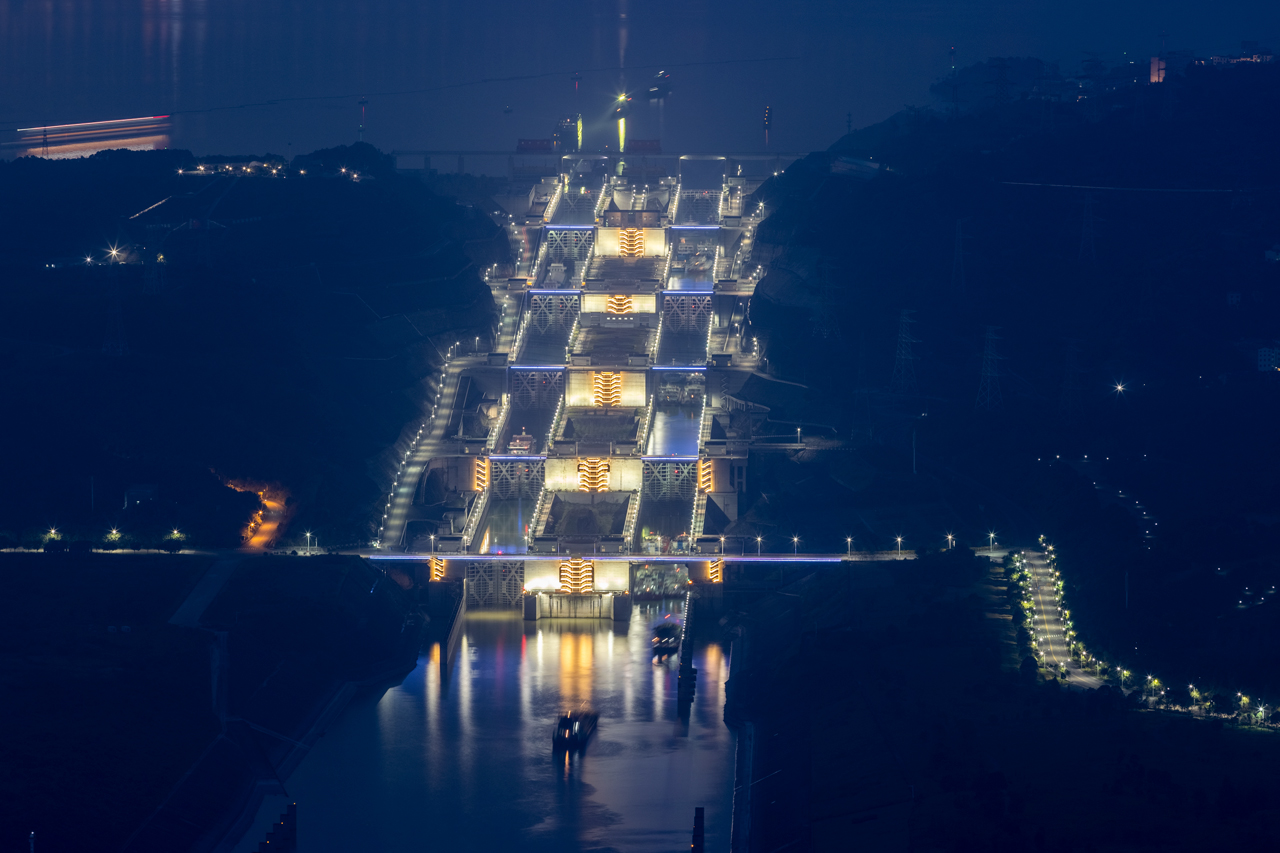 Cảnh quan về đêm đập Tam Hiệp Trung Quốc